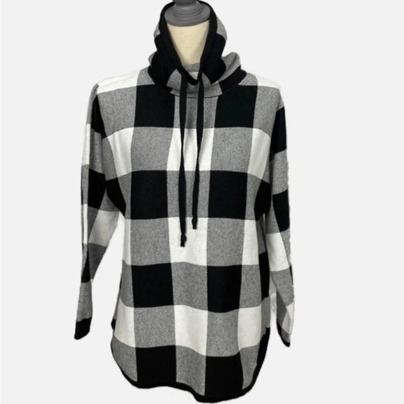 Adrienne Vittadini Pullover Turtle Neck Sweater Top Plaid Black White Small - Picture 10 of 10